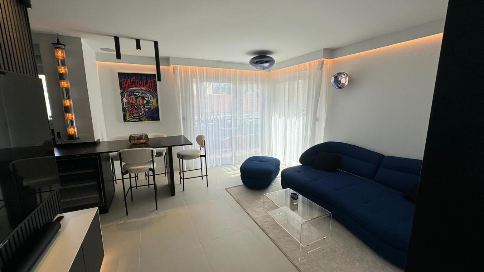 Appartement Luxueux Plein Centre De Cavalaire A 2Mn De La Plage Esterno foto